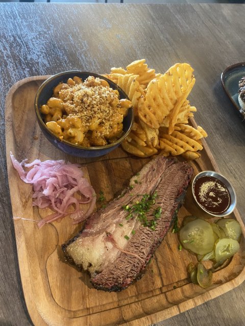 Angus Brisket Meal with Smoked Mac N' Cheese
